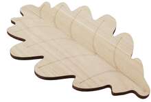 Leaf-shaped wooden food board : Trays & boards