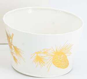 Product image "Pine cone white" metal basket