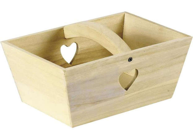 Wooden basket with heart 24 x 16 x 10 cm : Trays, baskets